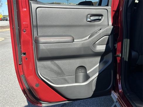 Certified 2025 Nissan Frontier PRO-4X w/ Pro Convenience Package image 22