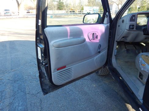 Used 1995 Chevrolet Silverado 1500 4x4 Regular Cab image 10