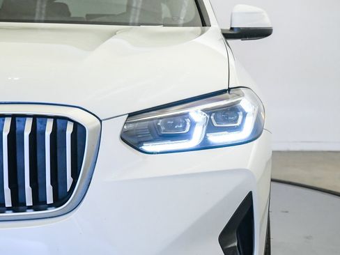 Used 2024 BMW X3 sDrive30i w/ Premium Package RWD image 9
