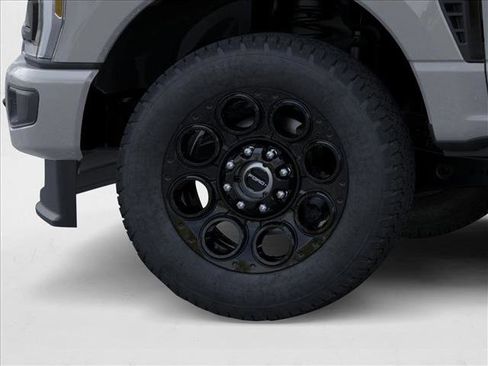 New 2026 Ford F350 XLT w/ XLT Premium Package image 19