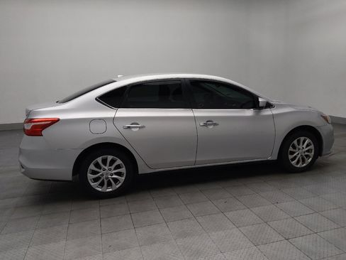 Used 2019 Nissan Sentra SV image 10