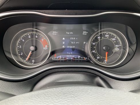 Used 2021 Jeep Cherokee Trailhawk w/ Premium Leather Package AWD/4WD image 26