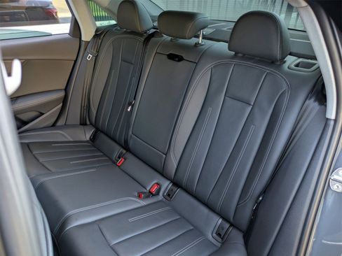 Used 2023 Audi A4 2.0T Premium Plus w/ Premium Plus Package image 31