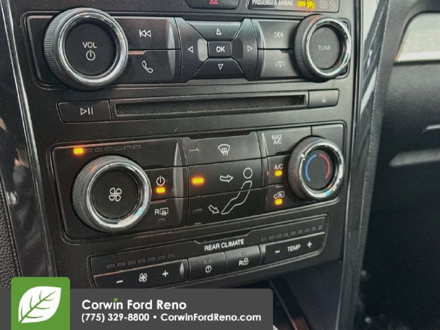 Used 2017 Ford Explorer XLT AWD/4WD image 17