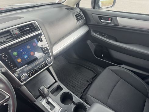 Used 2019 Subaru Legacy 2.5i Premium AWD/4WD image 22