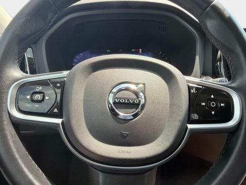 Certified 2024 Volvo XC60 B5 Plus w/ Protection Package Premier AWD/4WD image 30