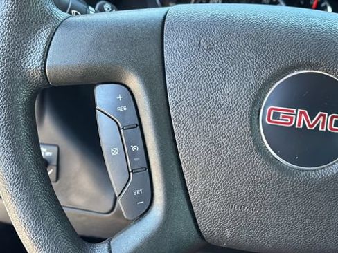Used 2025 GMC Savana 2500 w/ Driver Convenience Package RWD image 26