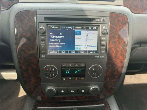 Used 2011 GMC Yukon Denali AWD/4WD image 20