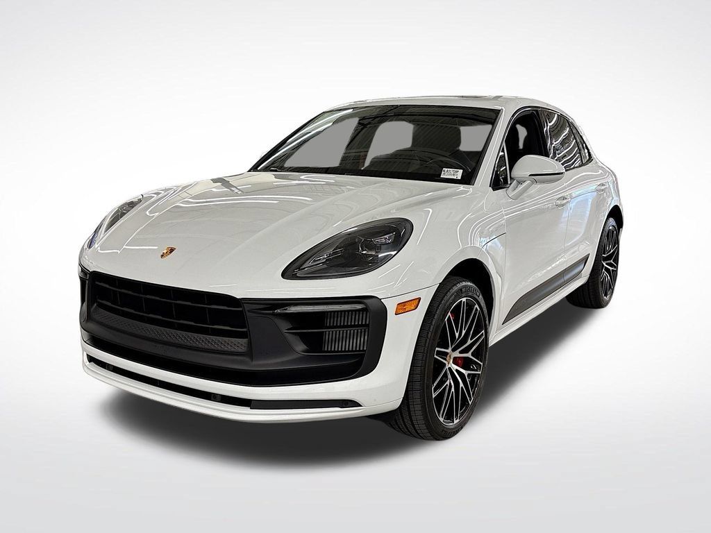 Used 2022 Porsche Macan GTS AWD/4WD image 1