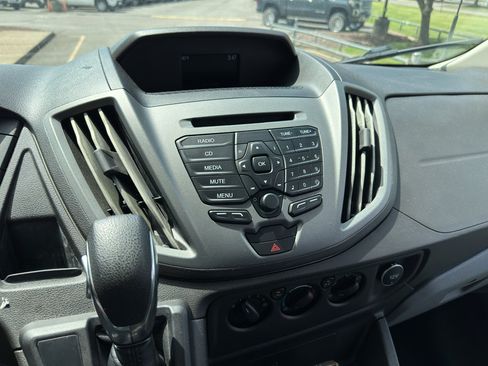 Used 2018 Ford Transit 350 XL RWD image 24