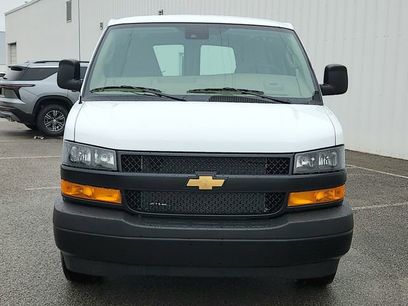 New 2026 Chevrolet Express 3500