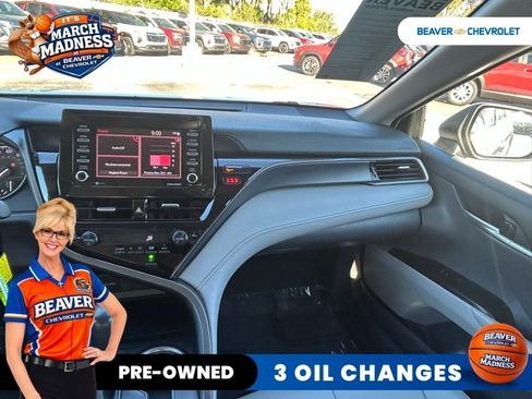 Used 2024 Toyota Camry SE image 17