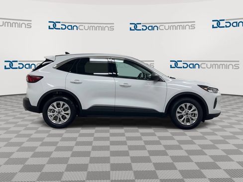 Used 2024 Ford Escape Active FWD image 9