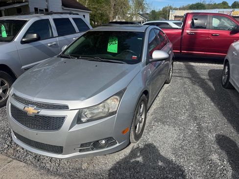 Used 2011 Chevrolet Cruze LT FWD image 1