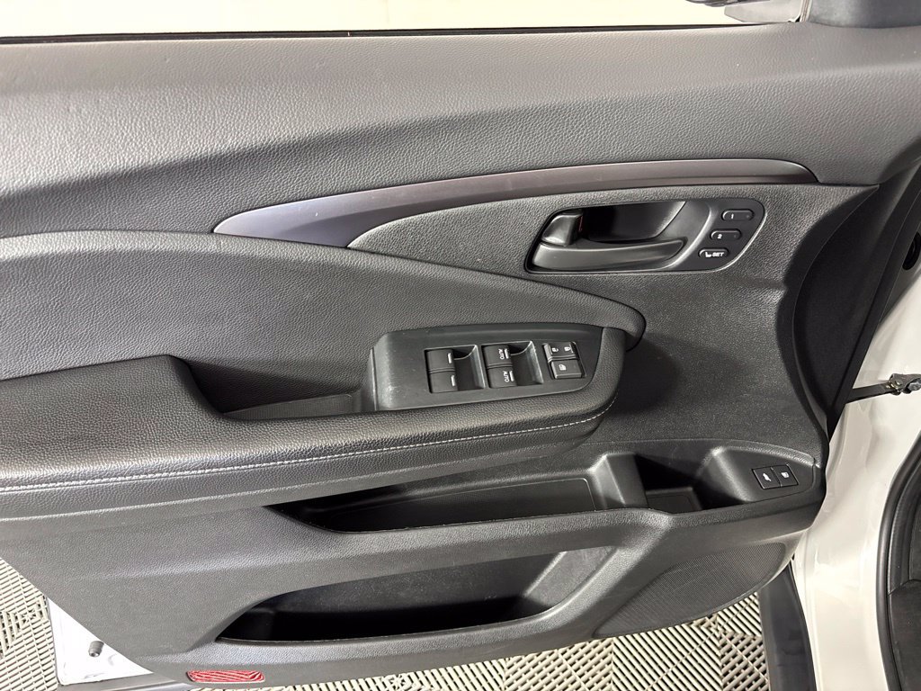 Certified 2023 Honda Passport EX-L image 30