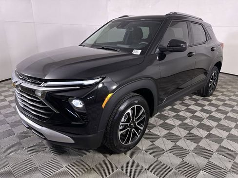 New 2026 Chevrolet TrailBlazer LT w/ Driver Confidence Package image 4