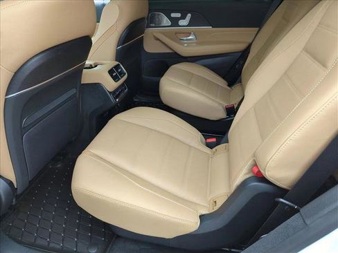 New 2026 Mercedes-Benz GLS 450 4MATIC image 15