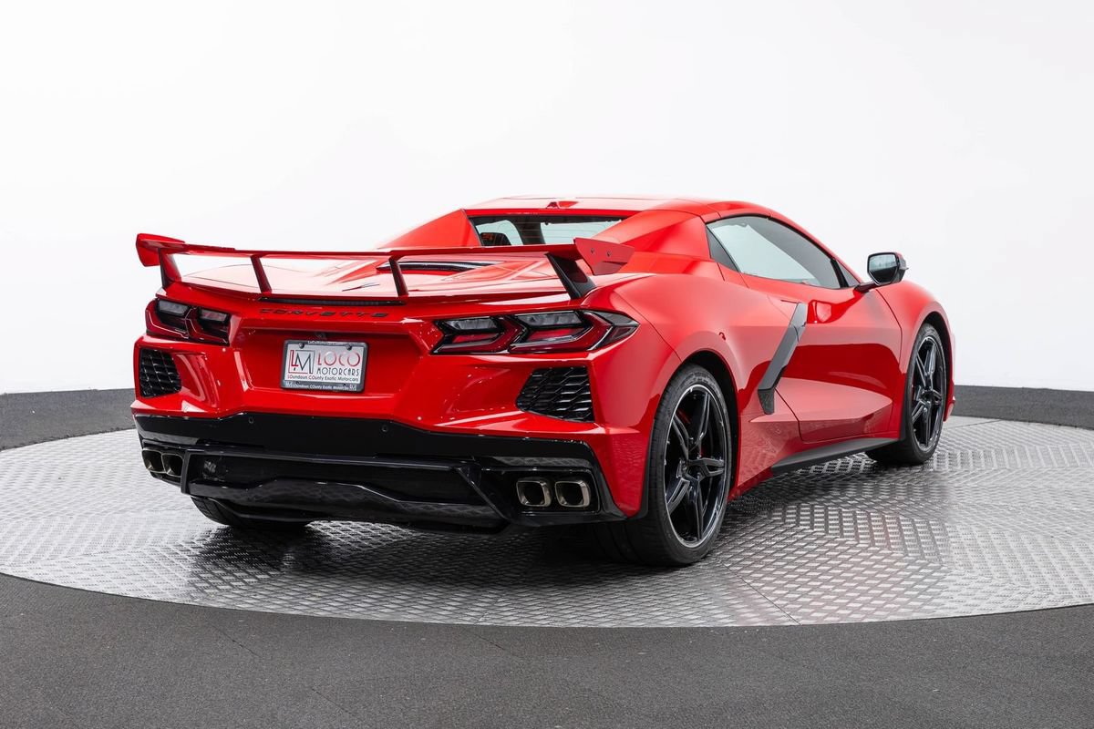 Used 2021 Chevrolet Corvette Stingray Preferred Conv w/ Z51 Performance Package RWD image 5