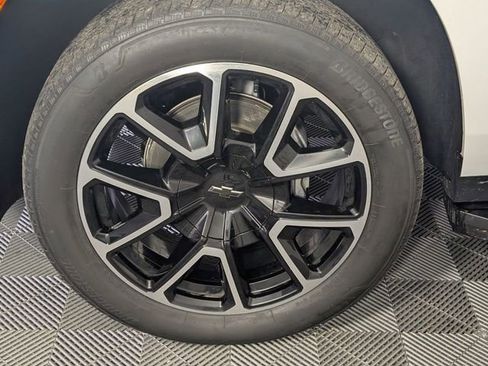 Used 2023 Chevrolet Tahoe RST image 8