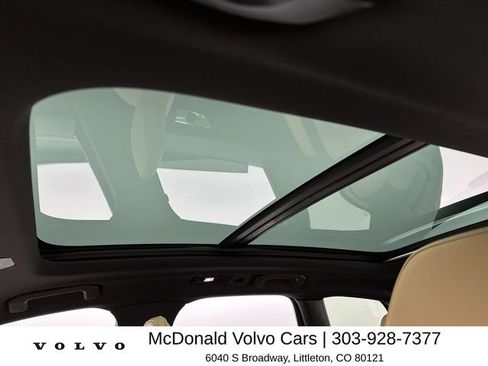Certified 2023 Volvo XC60 B5 Ultimate w/ Climate Package AWD/4WD image 22