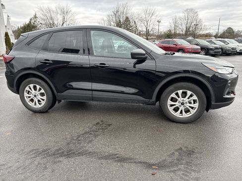 Used 2025 Ford Escape Active image 2