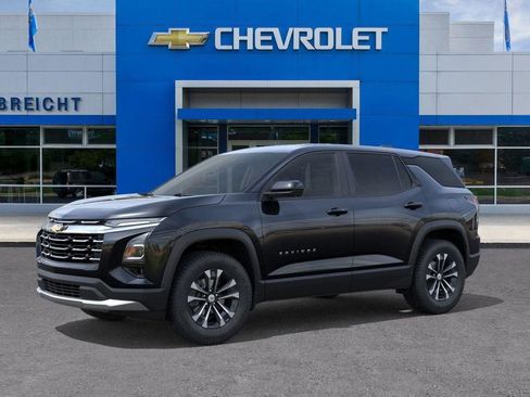 New 2026 Chevrolet Equinox LT image 2