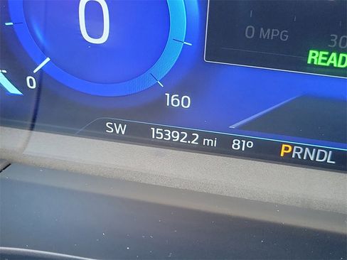 Certified 2022 Ford Escape Titanium image 27