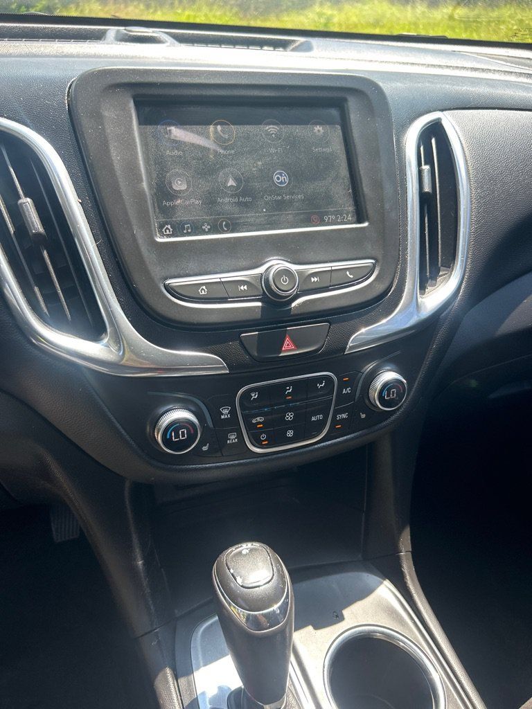 Used 2019 Chevrolet Equinox LT FWD image 11