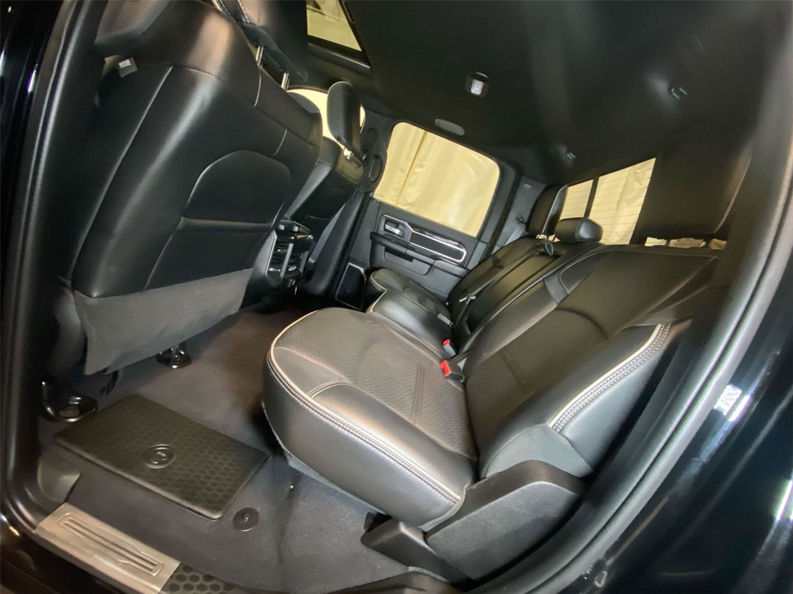 Used 2020 RAM 2500 Laramie w/ Night Edition AWD/4WD image 25