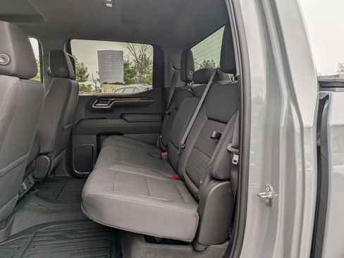 Used 2024 GMC Sierra 1500 Elevation image 9