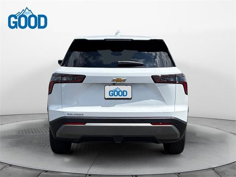 New 2026 Chevrolet Equinox LT image 4