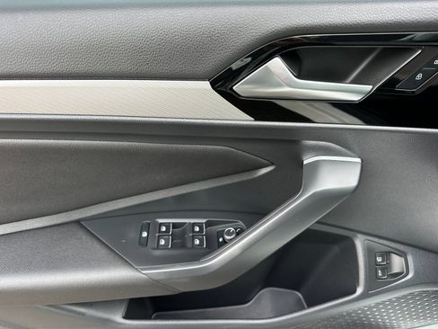 Used 2021 Volkswagen Jetta R-Line image 10