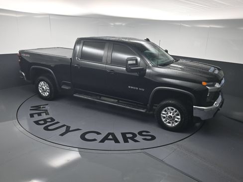 Used 2021 Chevrolet Silverado 2500 LT w/ Convenience Package AWD/4WD image 32