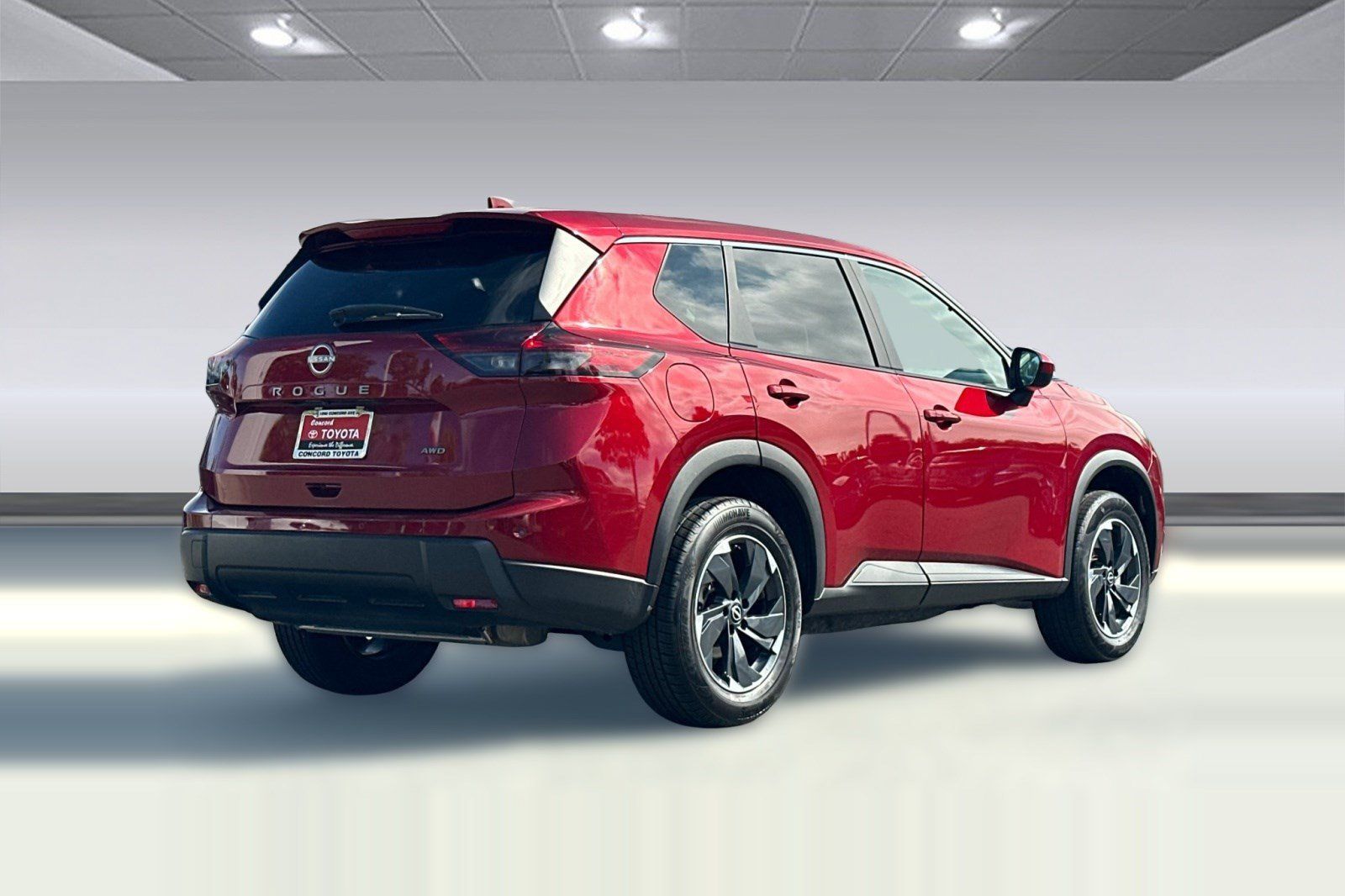 Used 2025 Nissan Rogue SV AWD/4WD image 8