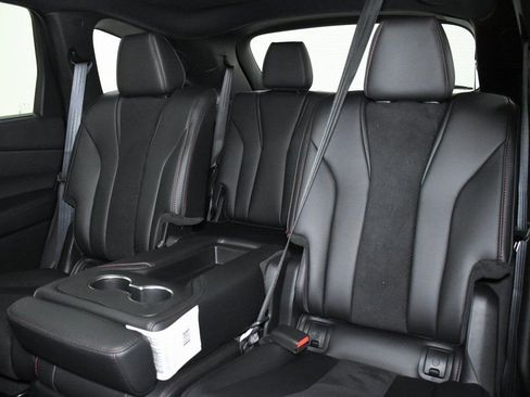 Used 2025 Acura MDX A-Spec image 25