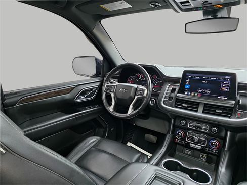 Used 2021 Chevrolet Tahoe Z71 w/ Luxury Package image 15