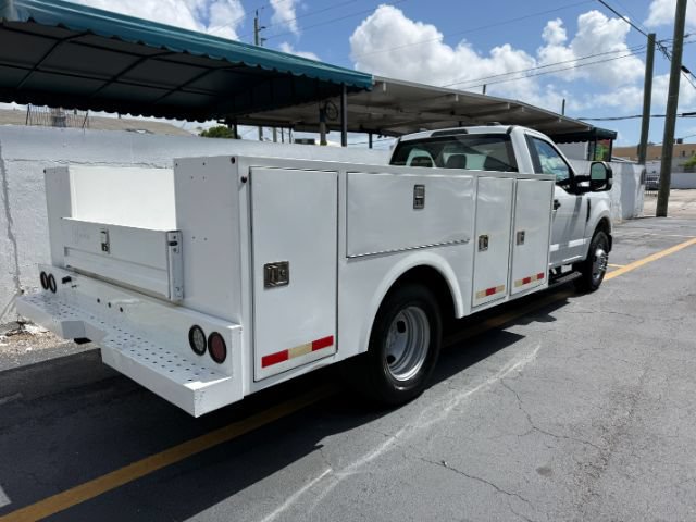 Used 2022 Ford F350 XL w/ Power Equipment Group RWD image 6