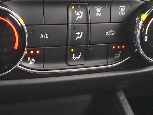Used 2023 Chevrolet TrailBlazer ACTIV AWD/4WD image 24