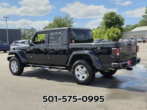 Used 2021 Jeep Gladiator Sport AWD/4WD image 3
