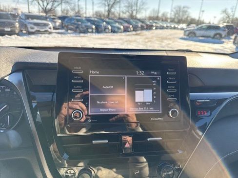 Used 2023 Toyota Camry SE image 22