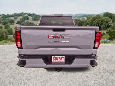 Certified 2025 GMC Sierra 1500 Pro w/ Graphite Edition RWD image 9