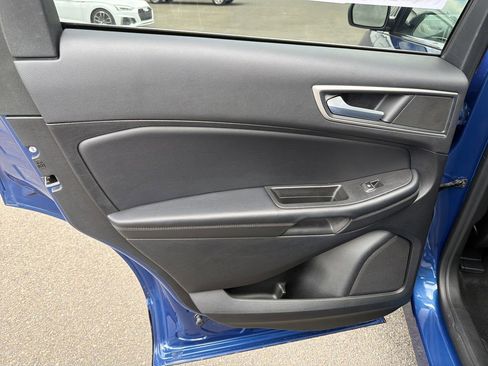 Used 2024 Ford Edge SEL w/ Convenience Package AWD/4WD image 12