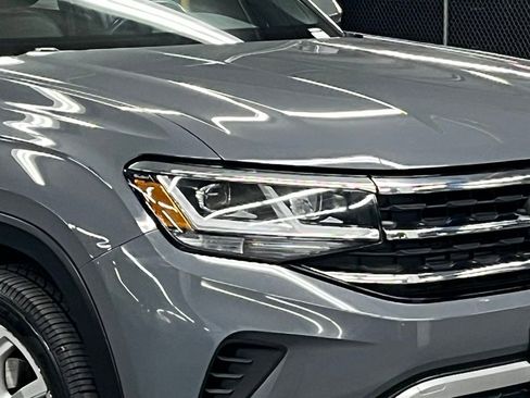 Certified 2020 Volkswagen Atlas Cross Sport SEL image 43