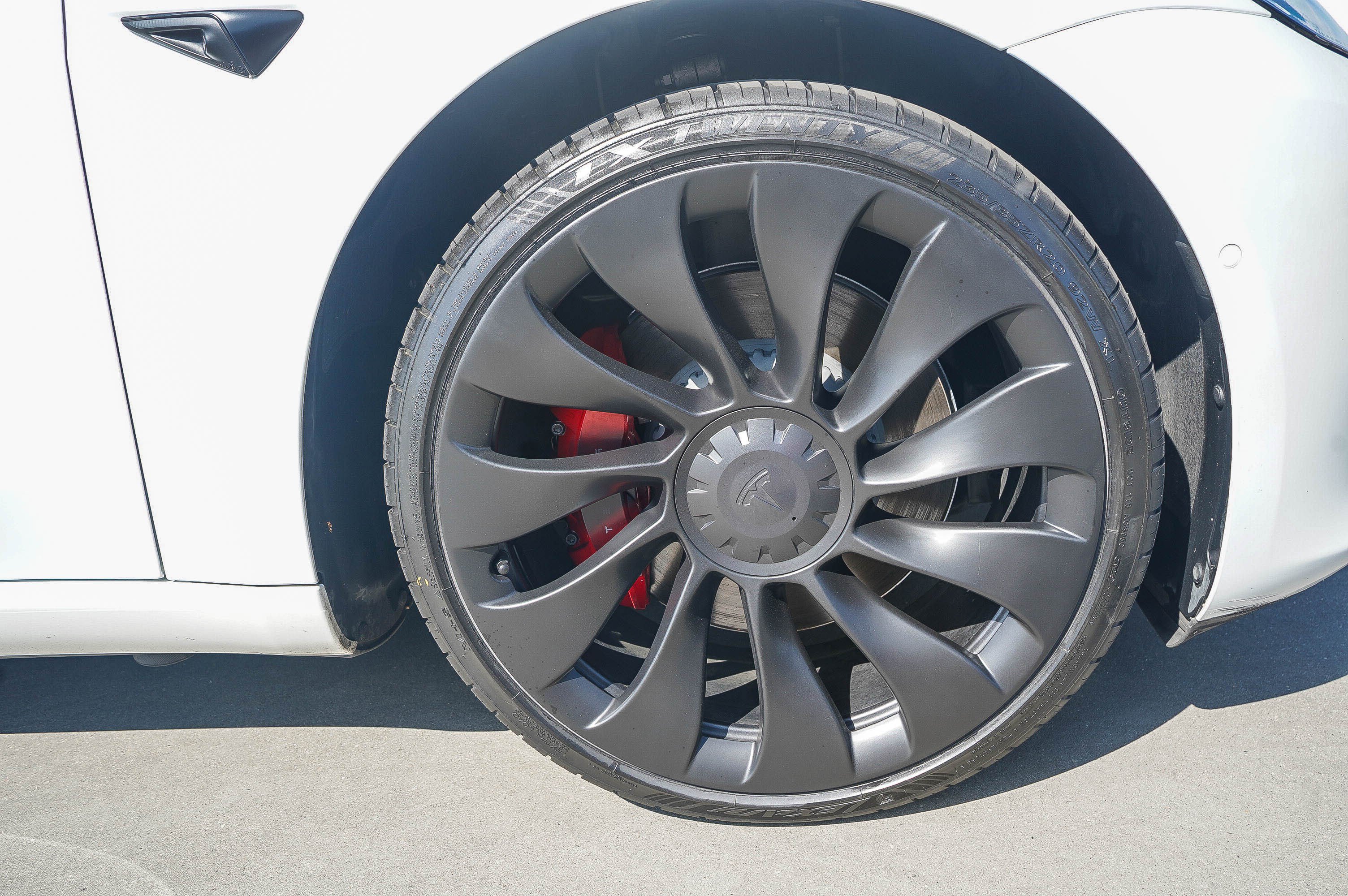 Used 2022 Tesla Model 3 Performance AWD/4WD image 10