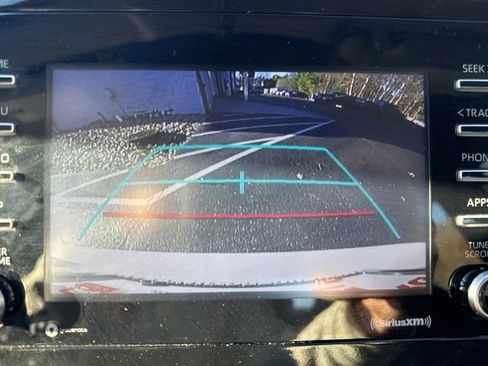 Used 2024 Toyota Camry SE image 21