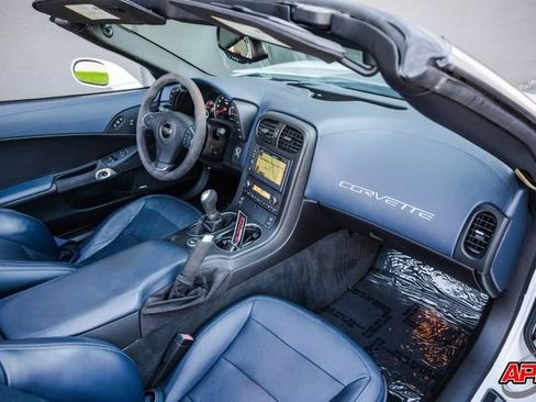 Used 2013 Chevrolet Corvette Grand Sport w/ 4LT Preferred Equipment Group image 16