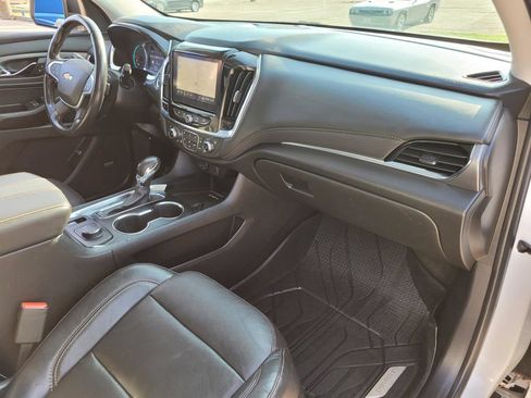 Used 2021 Chevrolet Traverse Premier w/ Redline Edition FWD image 8