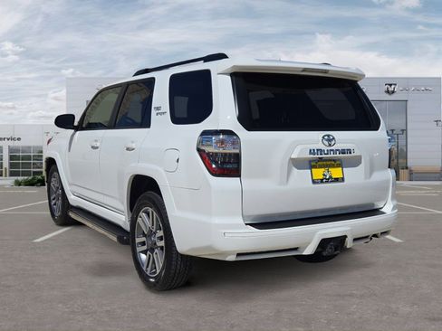 Used 2022 Toyota 4Runner TRD Sport w/ Technology Package image 3