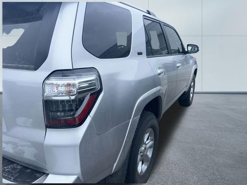 Used 2023 Toyota 4Runner SR5 Premium w/ Moonroof Package image 5