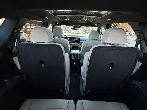 Used 2025 Kia Sorento SX Prestige image 39